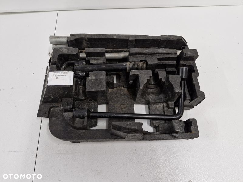 RENAULT MASTER III 3 IV 4 WKŁAD KOŁA ZAPASOWEGO 997501544R - 1