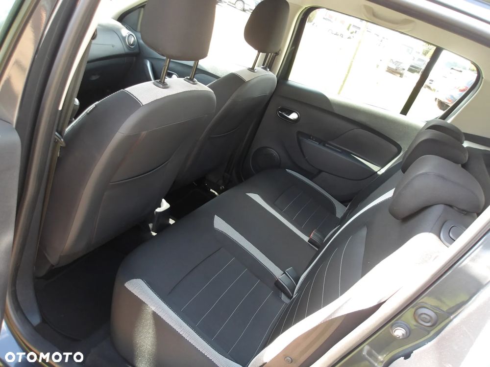 Dacia Sandero SCe 75 Essentiel - 32