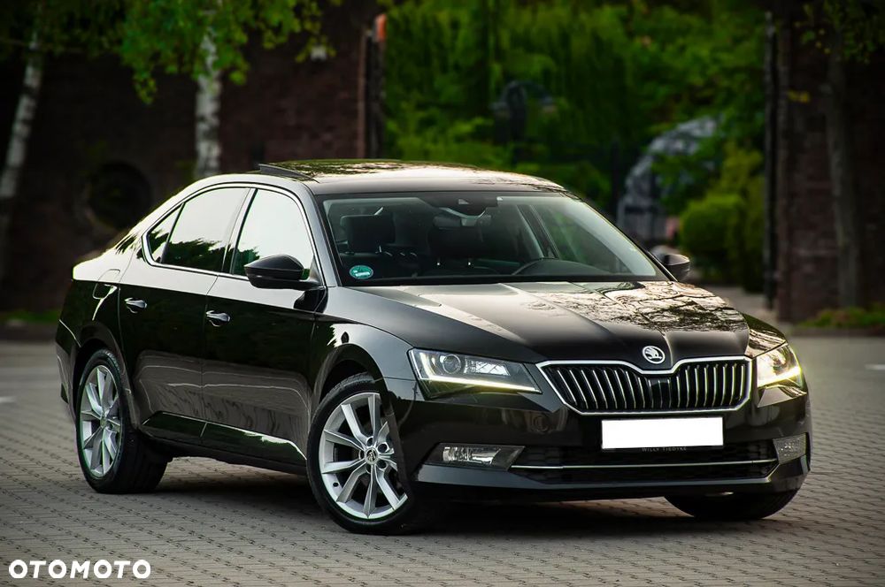 Skoda Superb 2.0 TDI DSG Ambition - 7