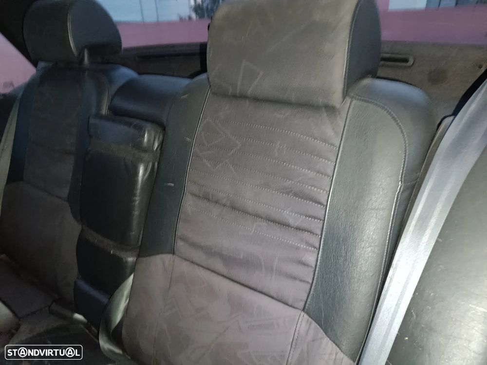 Volvo 460 1.9 TD - 7