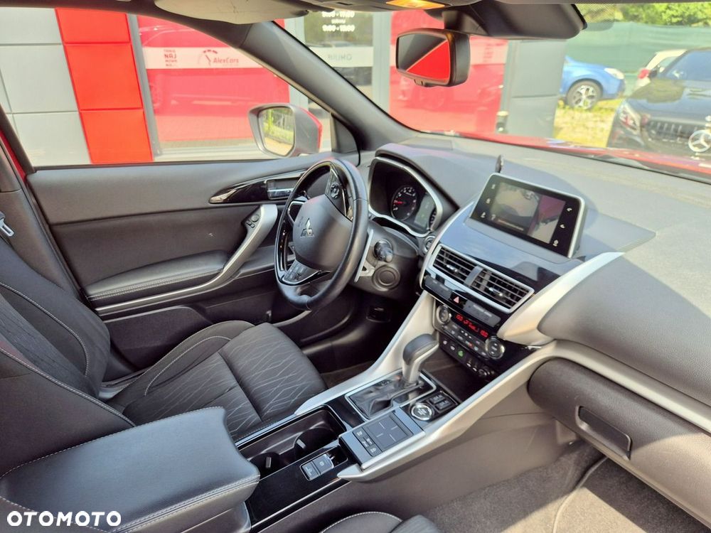 Mitsubishi Eclipse Cross 1.5 T GPF Intense Pro CVT 4WD - 15