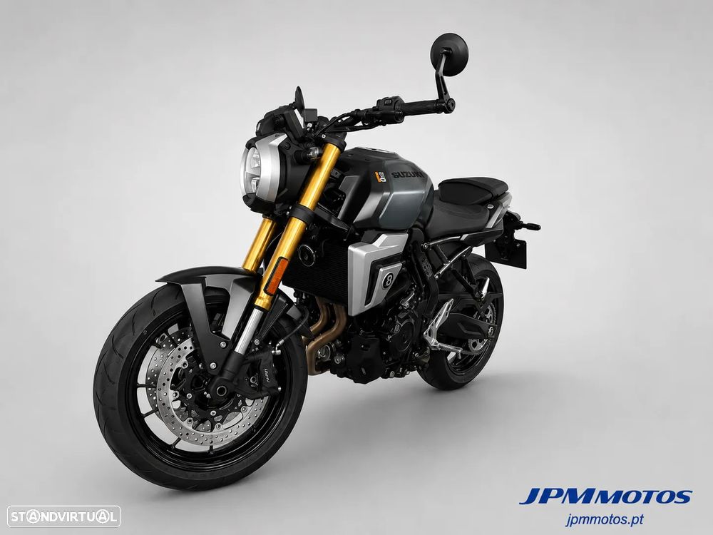 Suzuki GSX 8T - 2