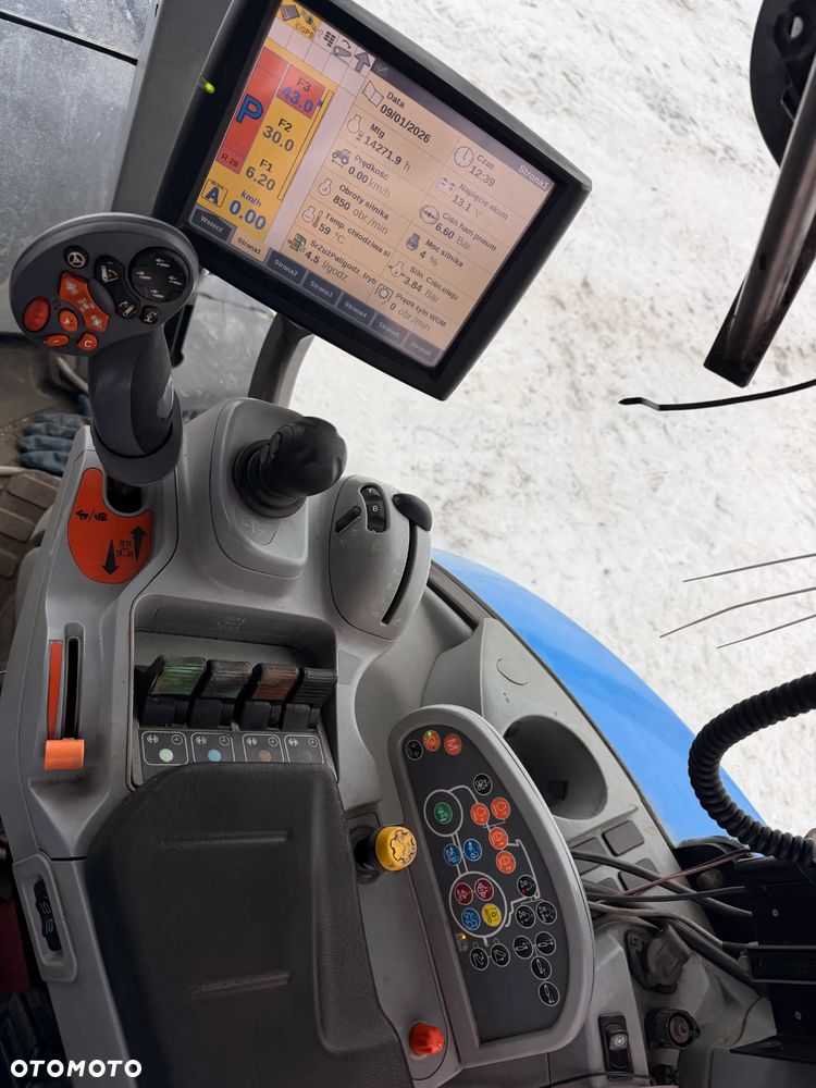 New Holland T7.270 - 3