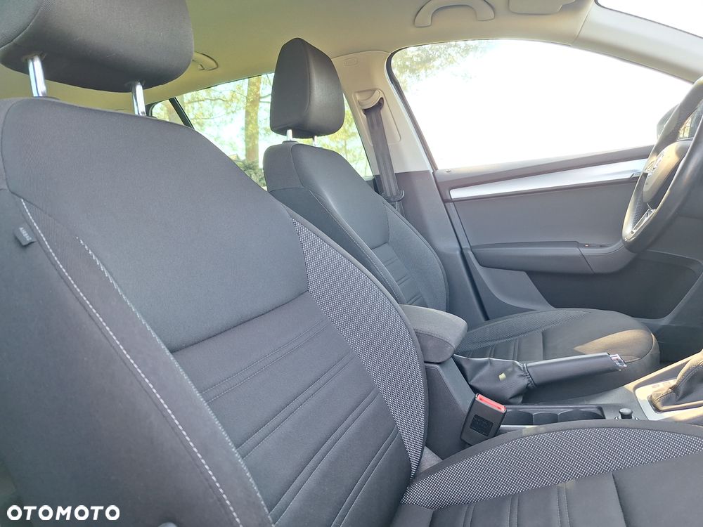 Skoda Octavia 2.0 TDI 4x4 Joy DSG - 17