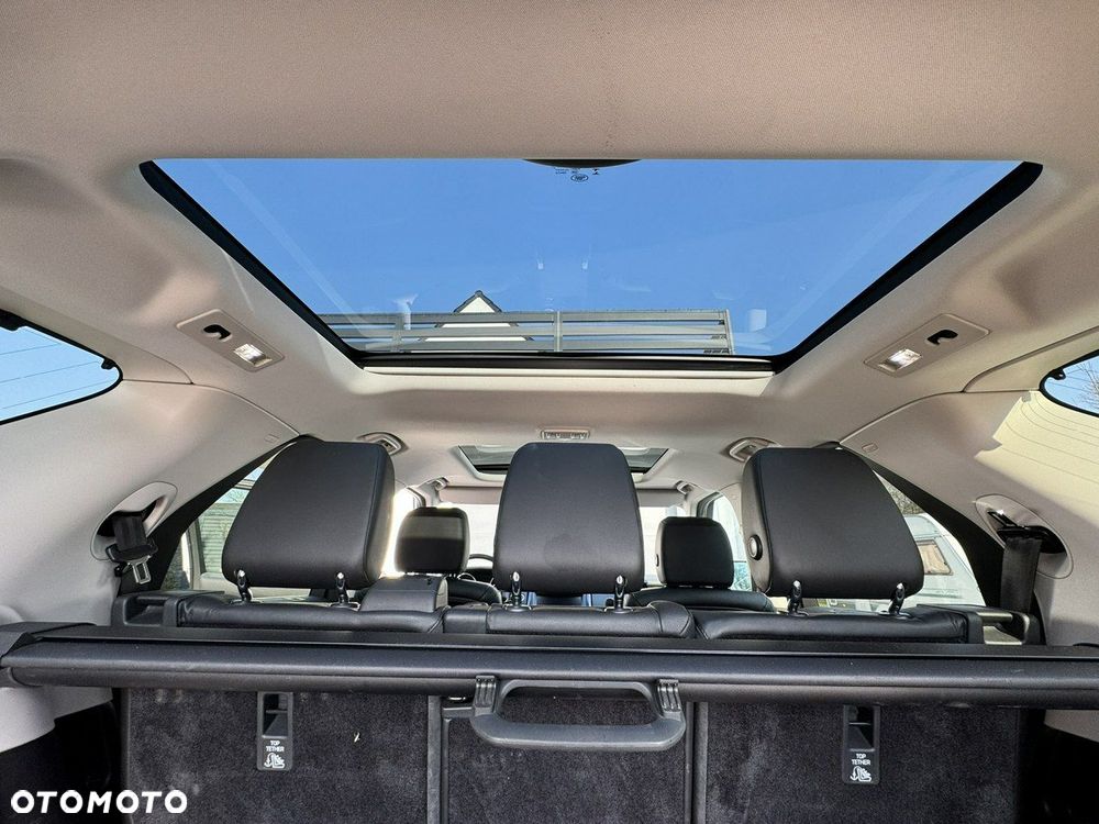 Land Rover Discovery - 30