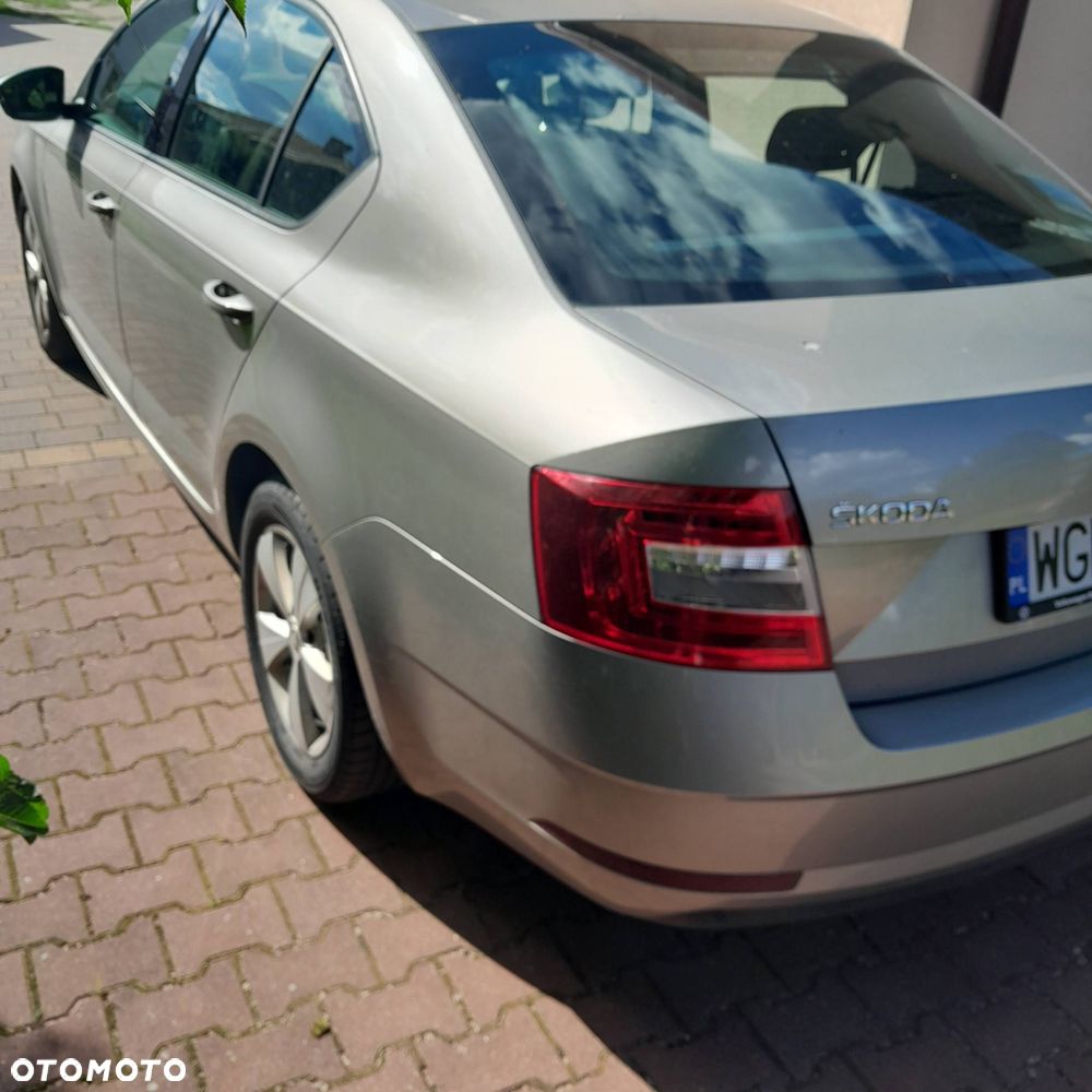 Skoda Octavia - 4