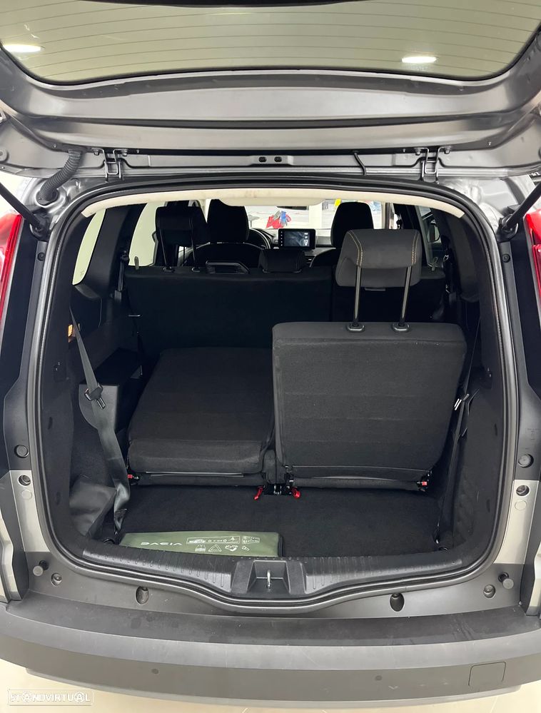Dacia Jogger 1.6 Extreme 7L - 15