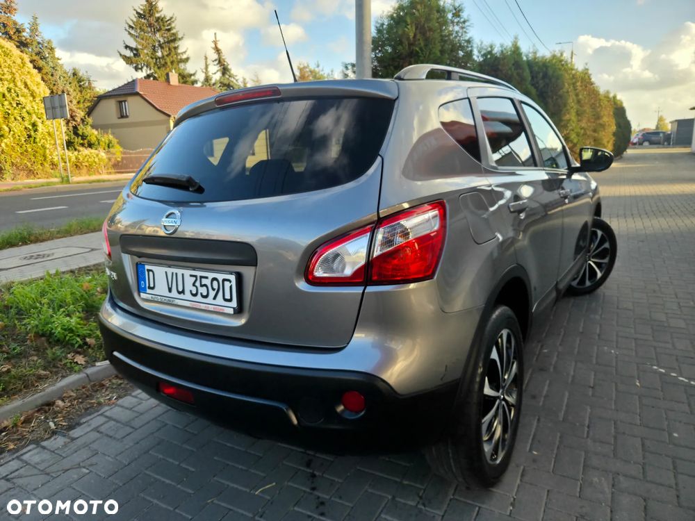 Nissan Qashqai 1.6 dCi 4 x 4 DPF Start/Stop tekna - 12