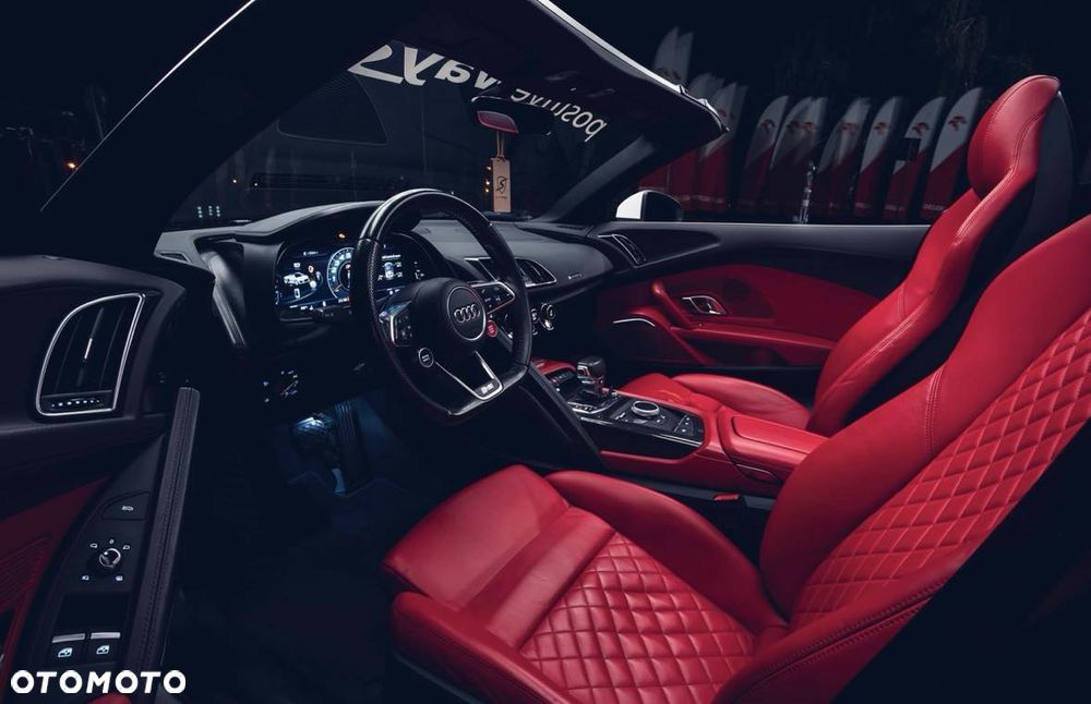 Audi R8 Spyder - 6
