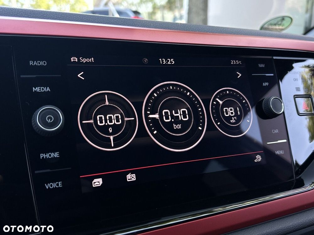 Volkswagen Polo 2.0 TSI GTI DSG - 33