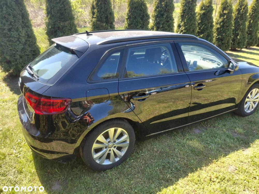 Audi A3 Sportback 2.0 TDI quattro Ambiente - 4