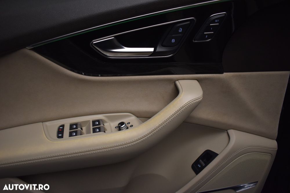 Audi Q7 - 17
