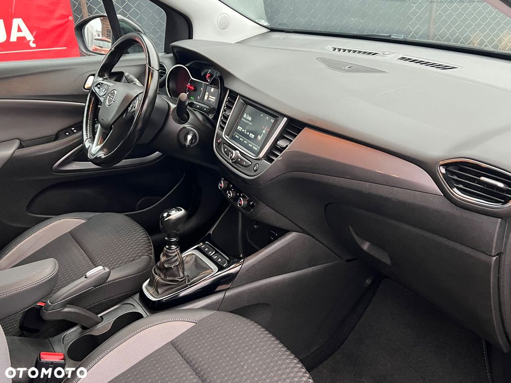 Opel Crossland X - 8
