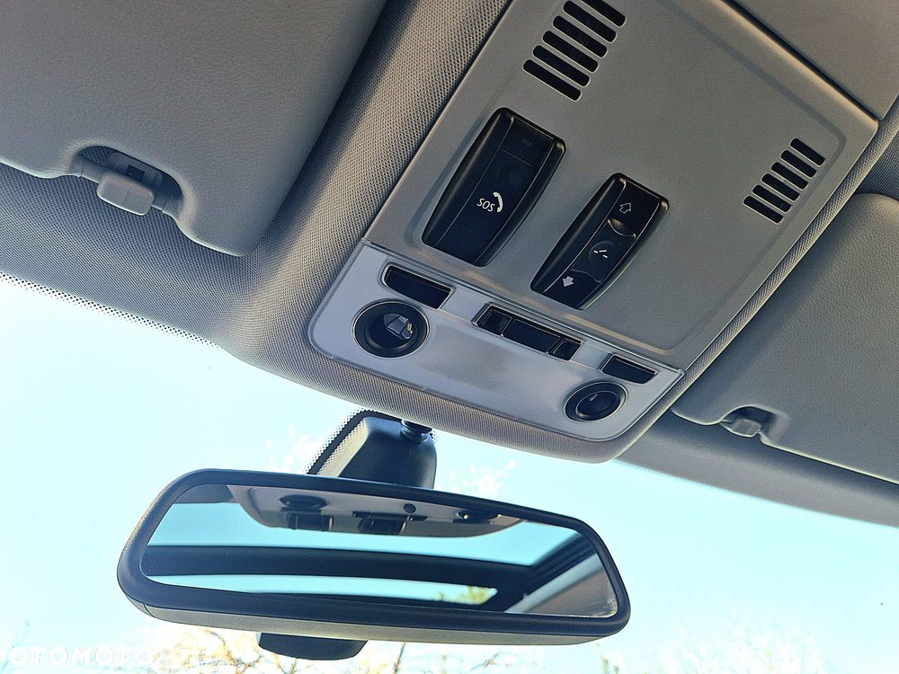 BMW Seria 3 - 30