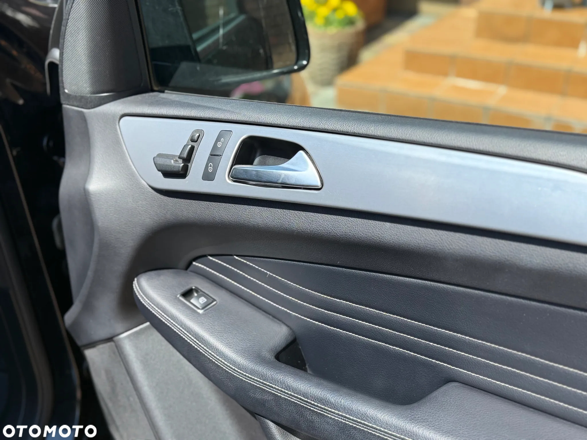 Mercedes-Benz ML 250 BlueTEC 4MATIC 7G-TRONIC - 30