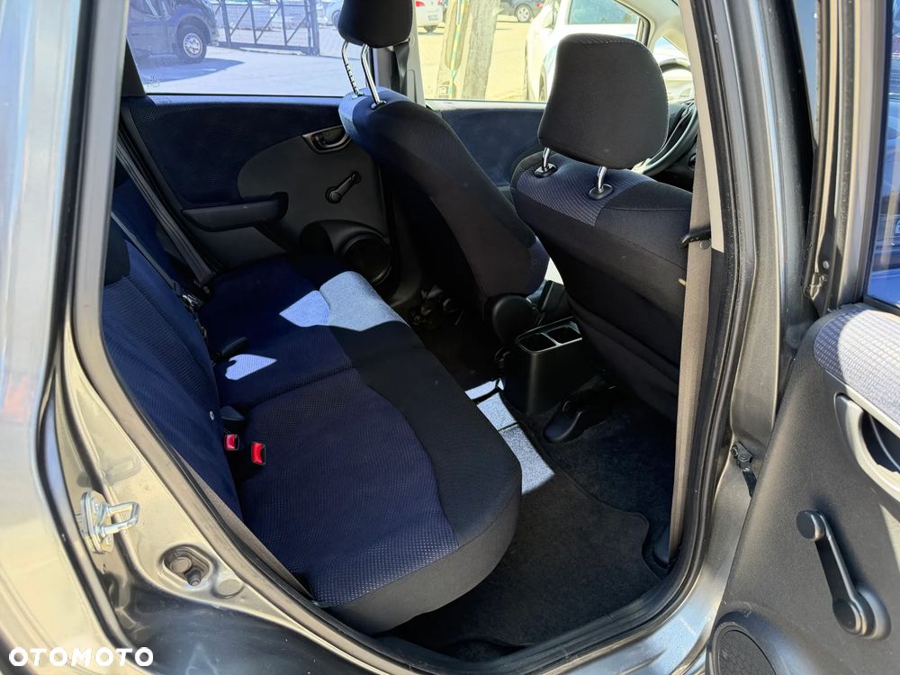 Honda Jazz 1.2 Trend - 29