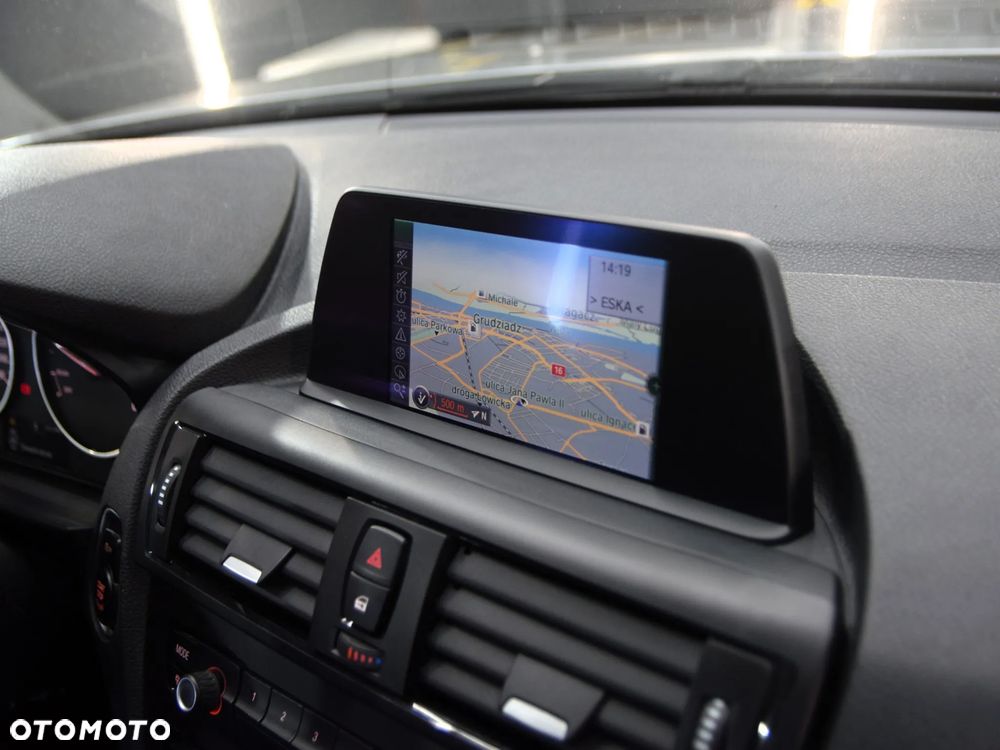 BMW Seria 1 116d EfficientDynamics Edition Urban Line - 25