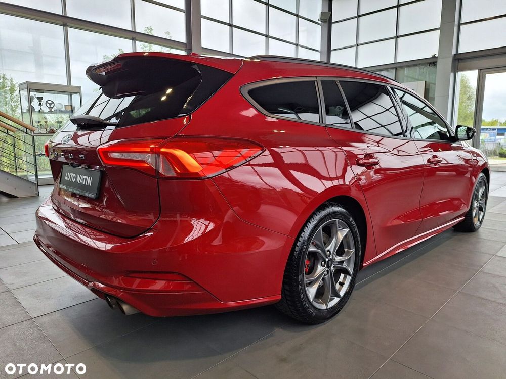 Ford Focus SW 1.5 EcoBoost ST-Line X - 10
