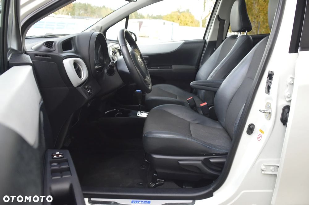 Toyota Yaris - 9