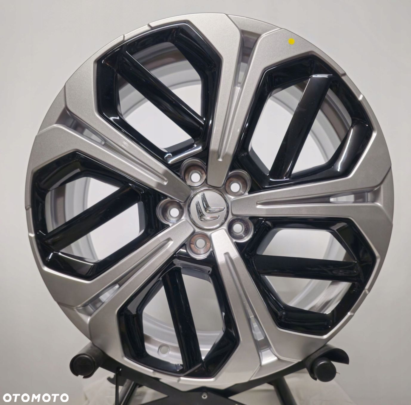 FELGI ALUMINIOWE CITROEN OE 9837772280 7 x 19 5x108 ET 41 - 2