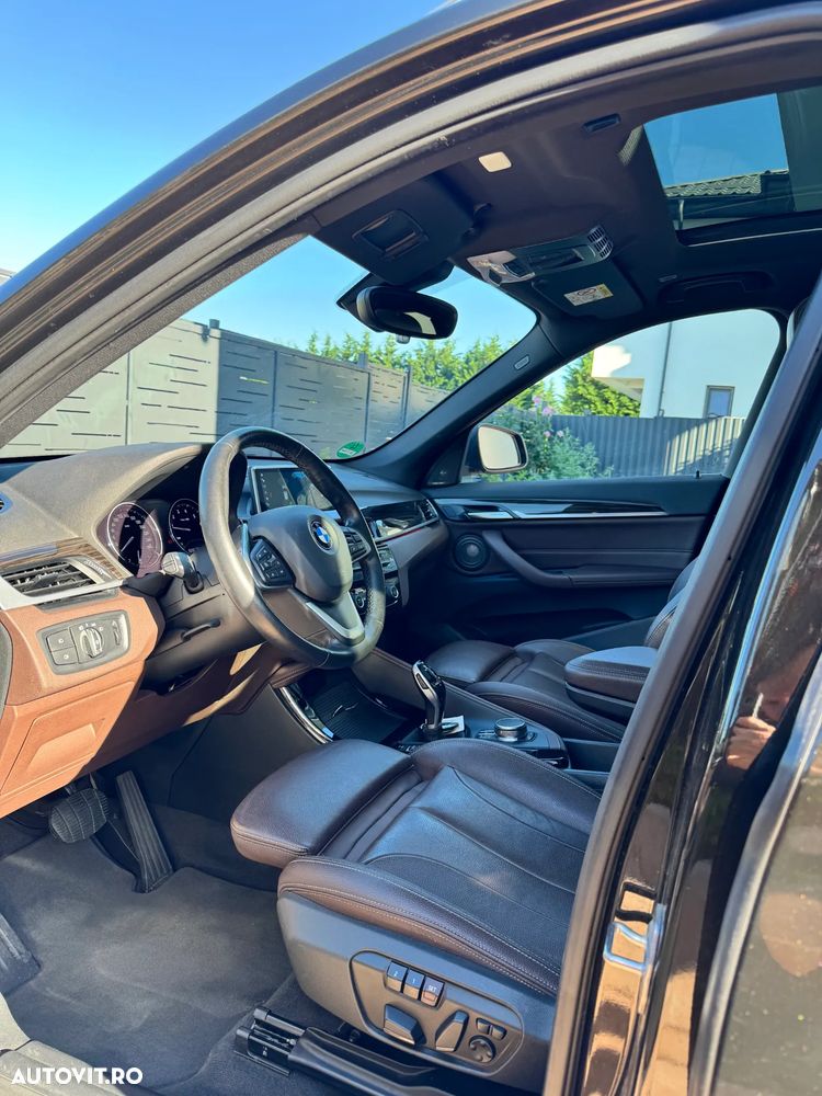 BMW X1 sDrive20i AT xLine - 16