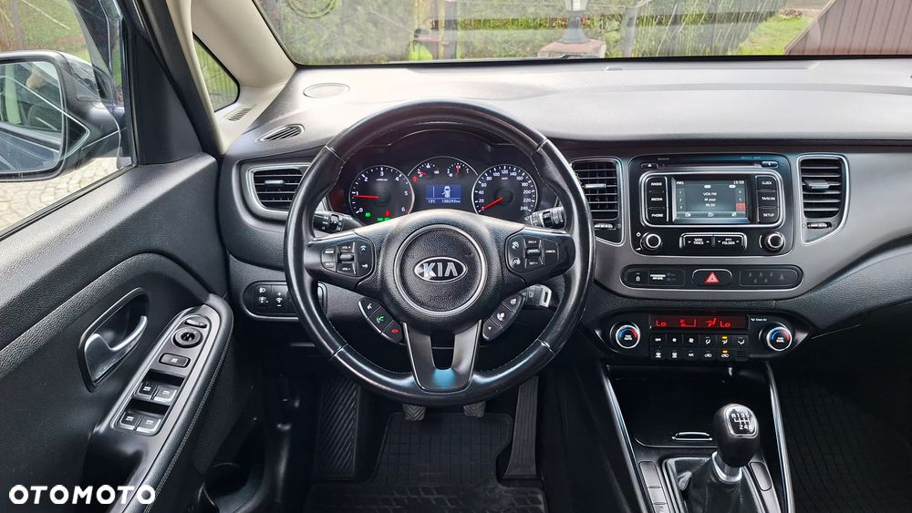Kia Carens 1.7 CRDi Spirit - 32