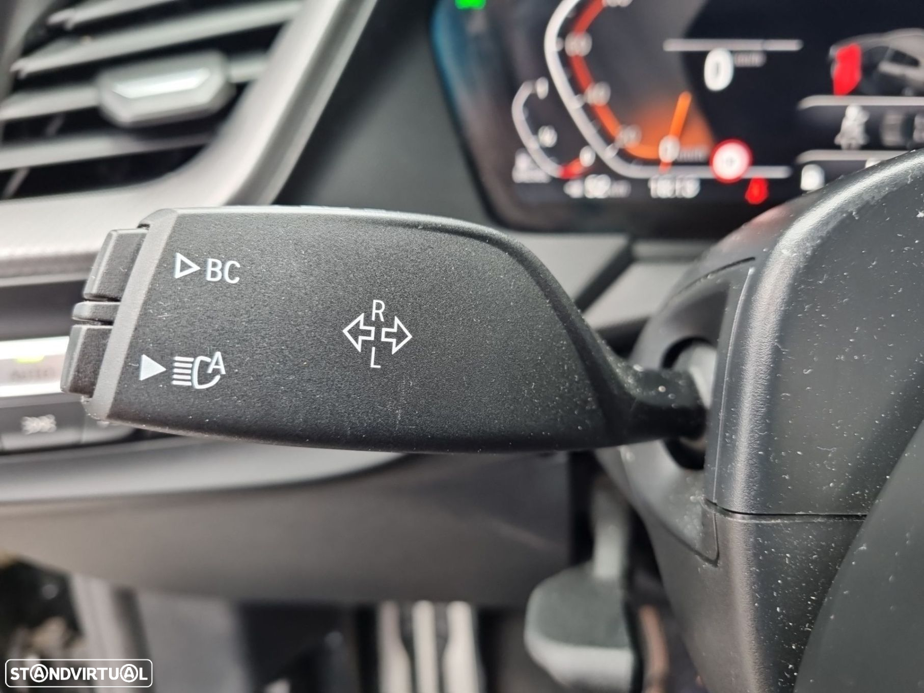 BMW 116 d Pack Desportivo M Auto - 20