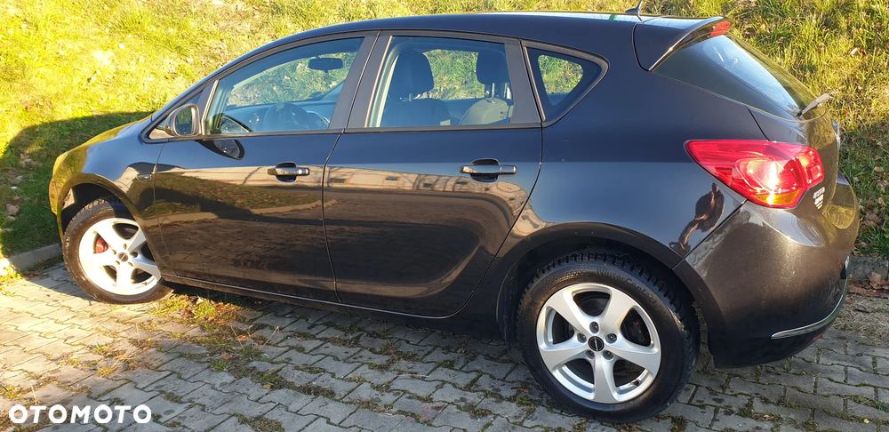 Opel Astra 1.6 Active - 20