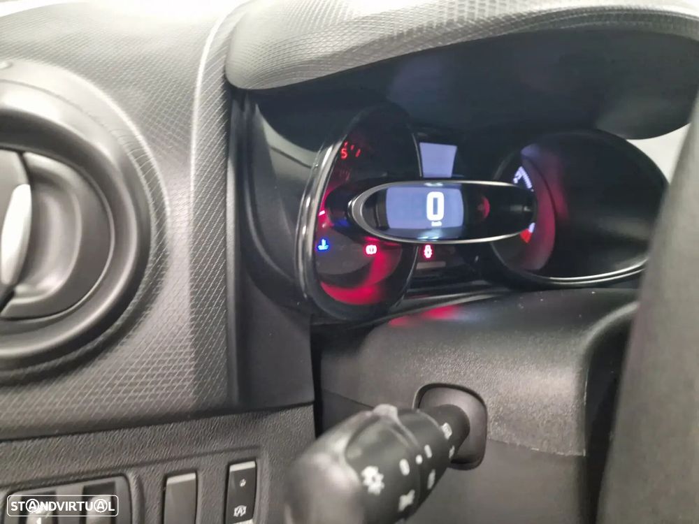 Renault Clio - 20