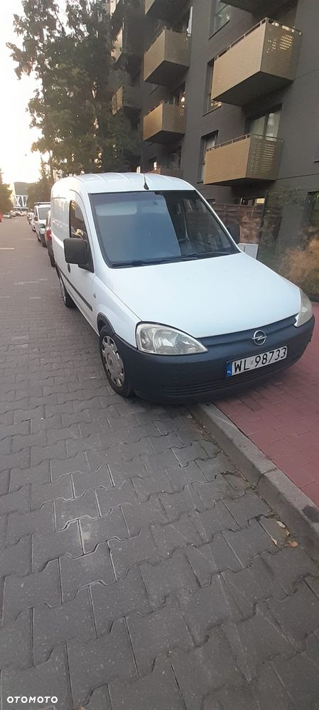 Opel Combo Tour - 2