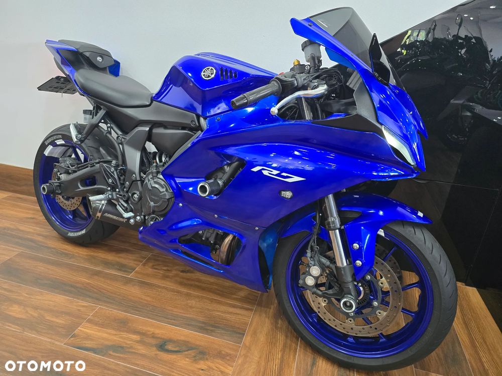 Yamaha R7 - 2