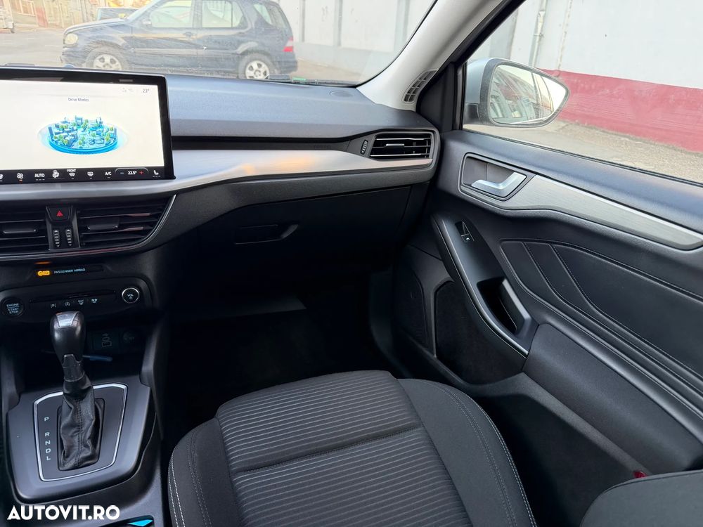 Ford Focus 1.0 EcoBoost Titanium Business - 8