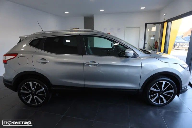 Nissan Qashqai 1.6 dCi Tekna Premium S Xtronic - 5