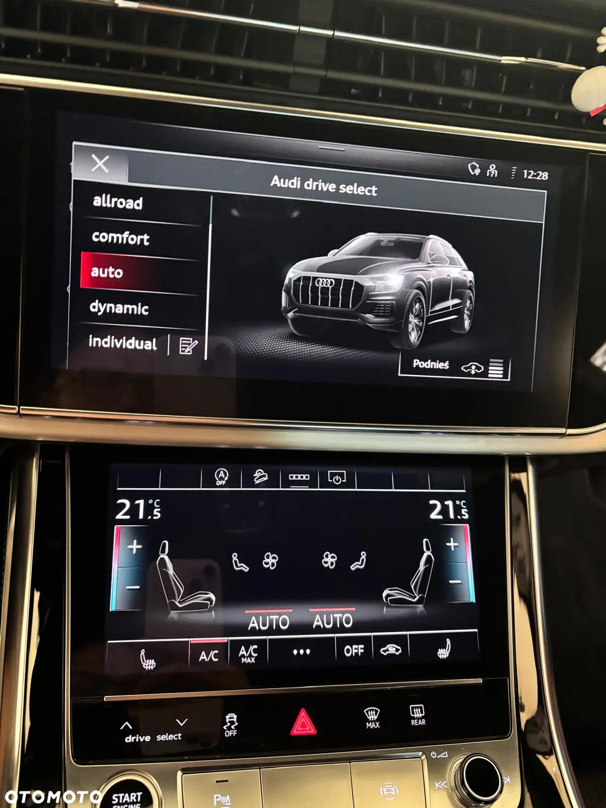 Audi Q8 - 8
