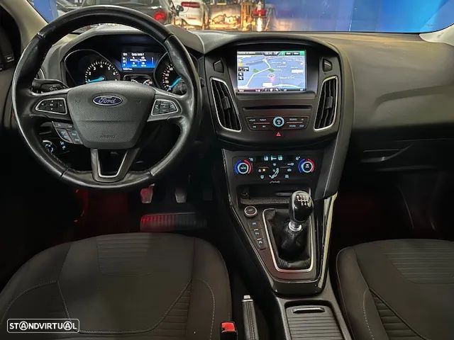 Ford Focus SW 1.0 SCTi Titanium Best - 9