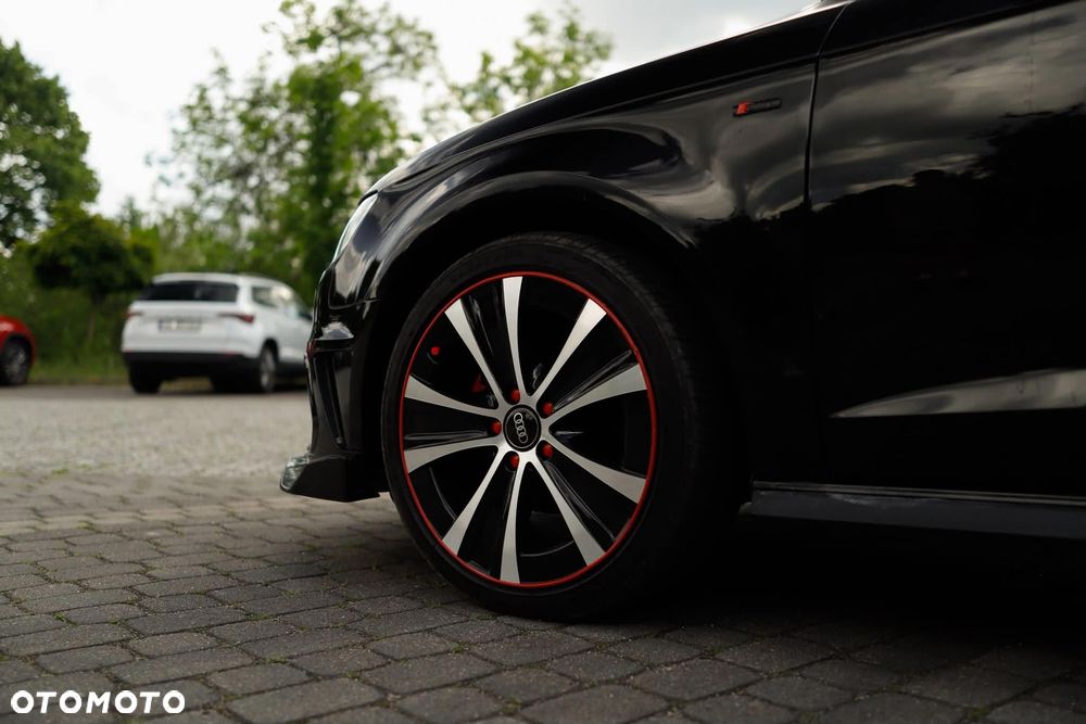 Audi A3 Sportback 2.0 TDI - 4