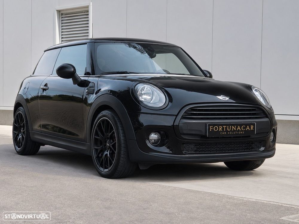 MINI 3 Portas Cooper D - 3