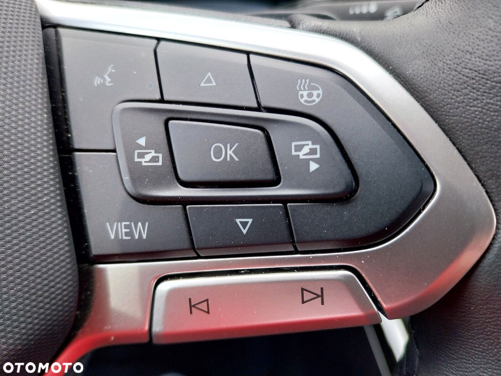 Volkswagen Golf - 18