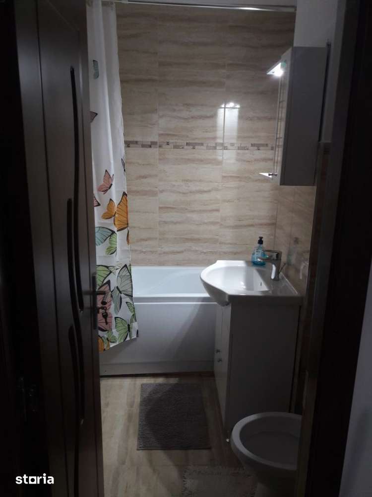 Proprietar, închiriez garsoniera mobilata in Oneşti, zona Dalas — fotografia 3