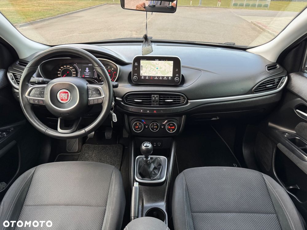 Fiat Tipo 1.4 16V More - 28