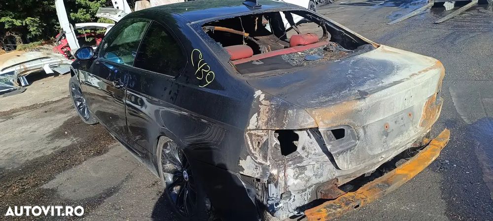 Dezmembrari / Dezmembrez BMW E92 (320i) N43B20O0 cutie viteze manuală GS6-17BG cod culoare BLACK SAPPHIRE METALLIC (475) - 4