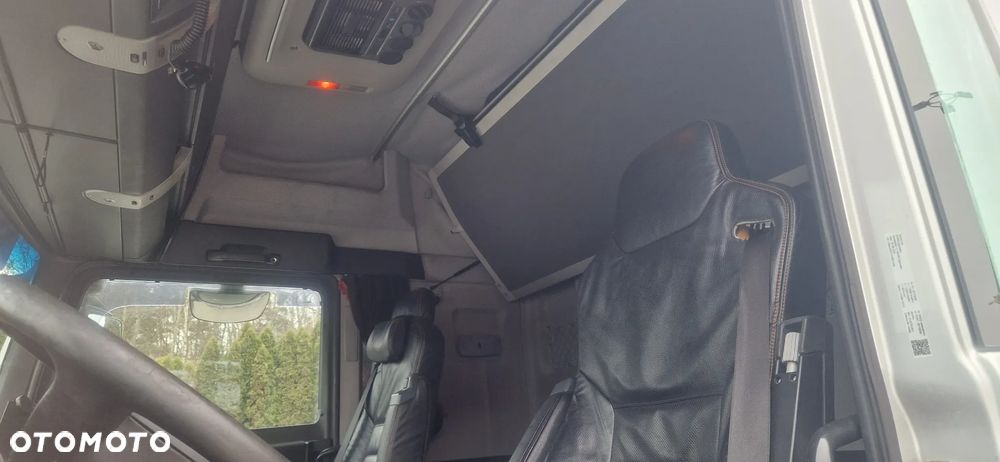 MAN TGX 26.560XXL - 27