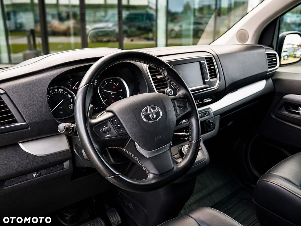 Toyota Proace Verso 2.0 D4-D Long VIP - 33