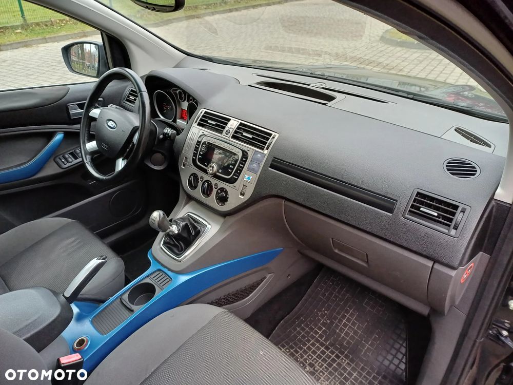 Ford Kuga 2.0 TDCi Titanium - 5