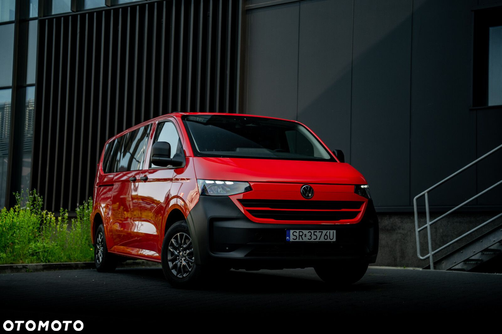 Volkswagen Caravelle - 14