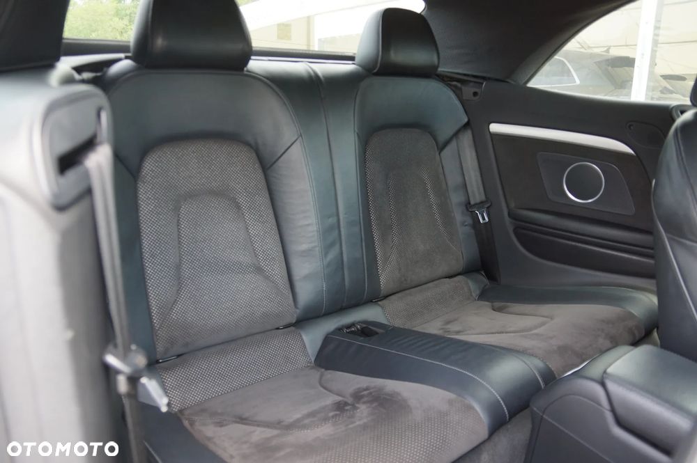 Audi A5 Cabrio - 34