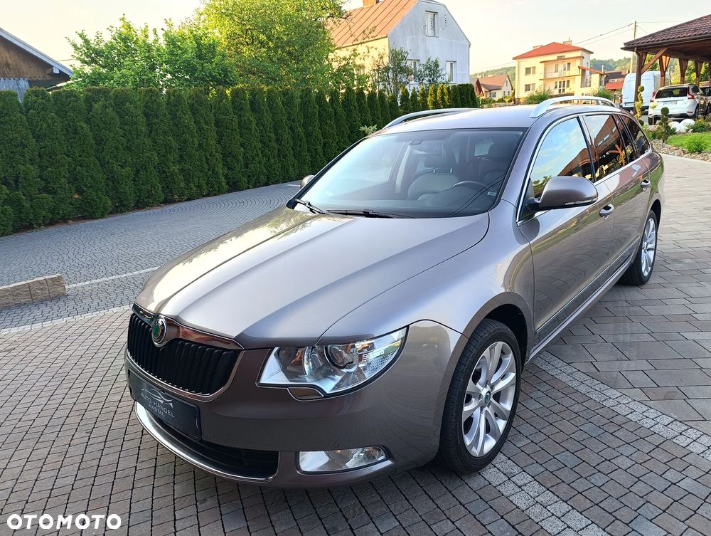 Skoda Superb 2.0 TDI DSG Exclusive - 7