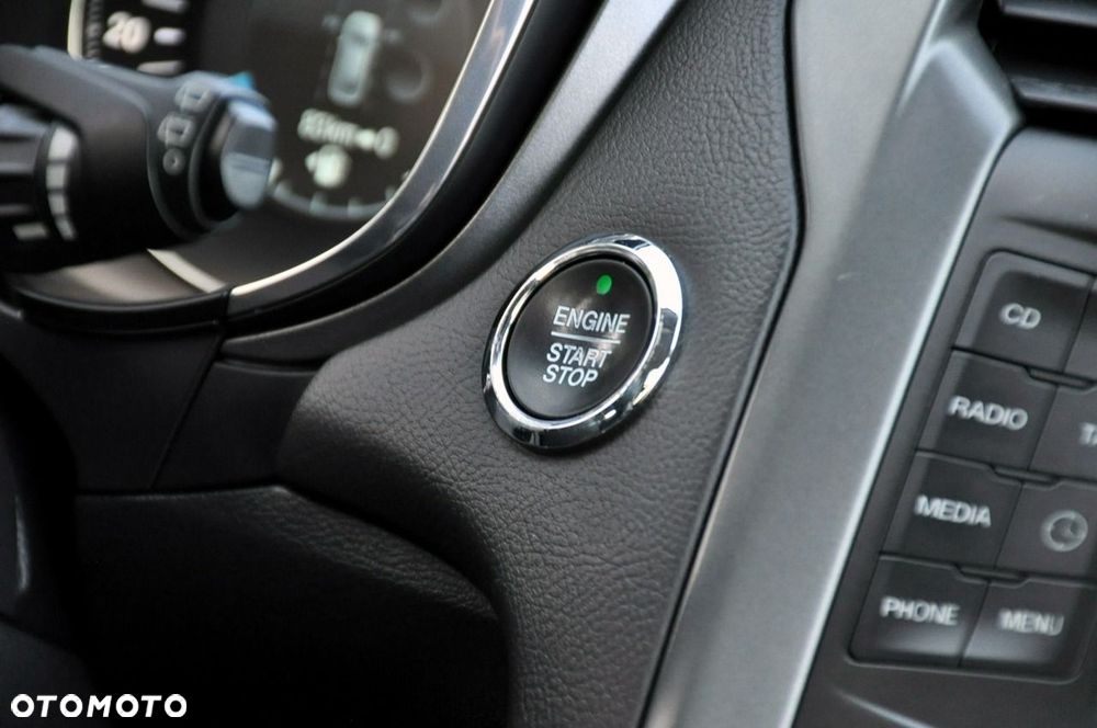 Ford Mondeo - 35