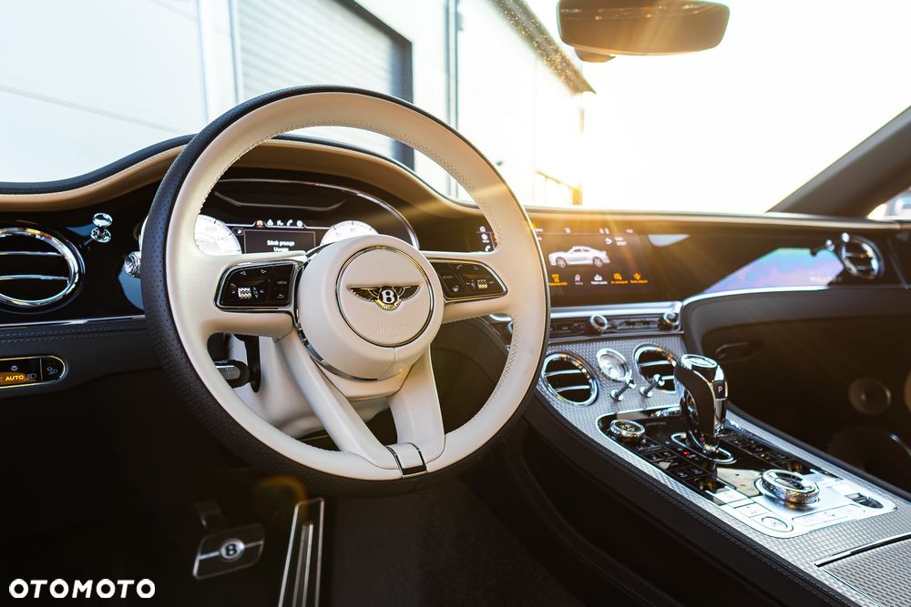 Bentley Continental GT V8 Mulliner - 6