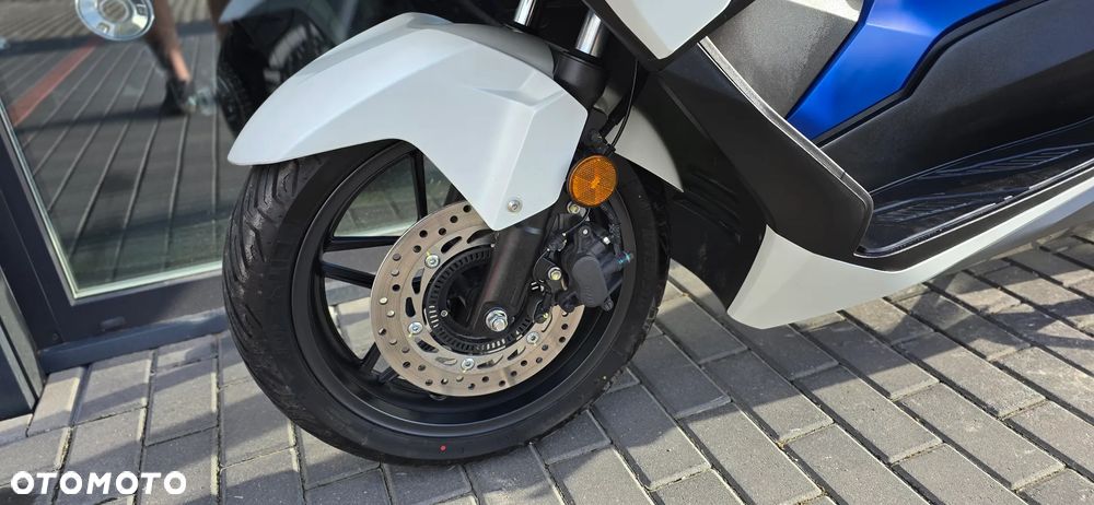 Honda NSS - 31